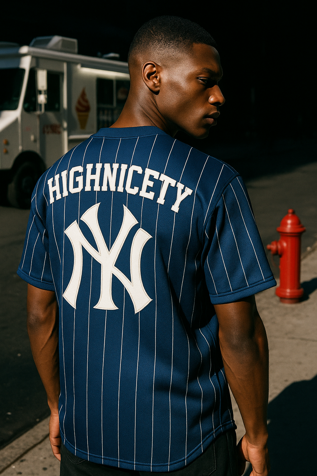 20250708_1418_Streetwear_Elegance_in_NYC_simple_compose_01jznycrmzfabtydv0zz57cyqv.png